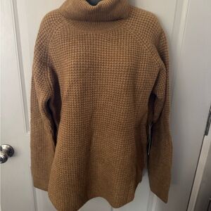 Women's Tan Sweater